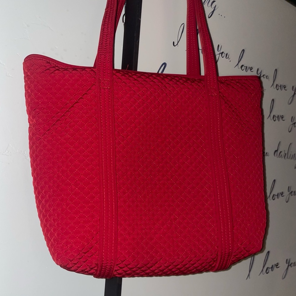 Vera Bradley Iconic Tote - Picture 4 of 15